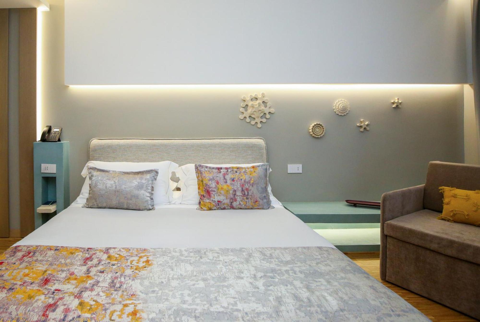 Hotel Vlora Priam, Affiliated By Melia Exterior foto